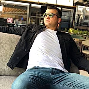 Muzaffer A. / Data Analisti